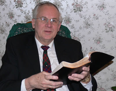 Lloyd McDonald, Bible Teacher and Sculptor